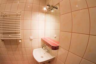 Апартаменты Apartament Kopernik Краков Апартаменты с видом на сад-23
